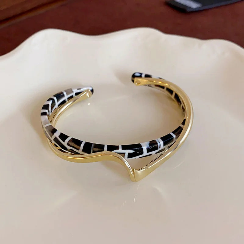 Blush Luxe Twist Bracelet